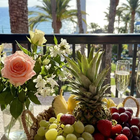 Apartment Elena's Ocean Oasis *