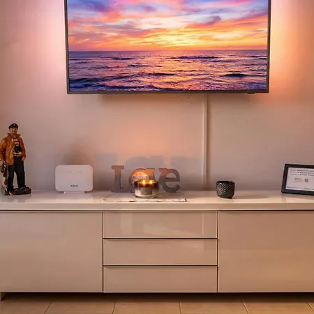 Elena's Ocean Oasis Apartman